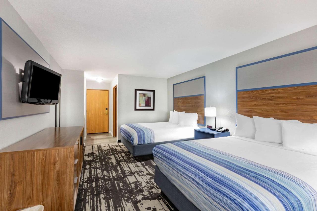 Americinn By Wyndham Pella Ngoại thất bức ảnh