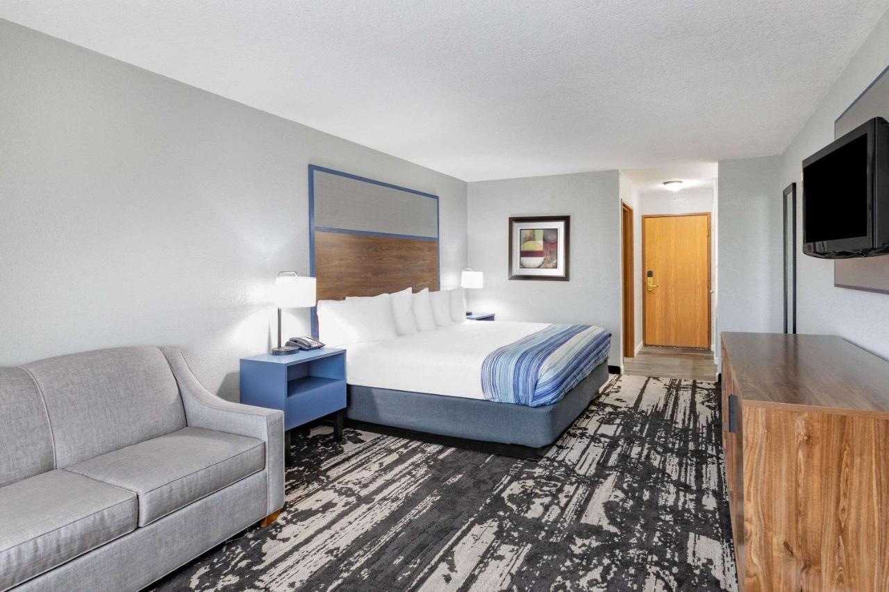 Americinn By Wyndham Pella Ngoại thất bức ảnh