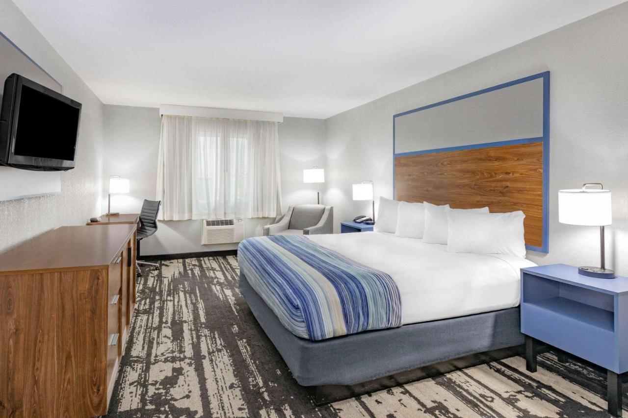 Americinn By Wyndham Pella Ngoại thất bức ảnh