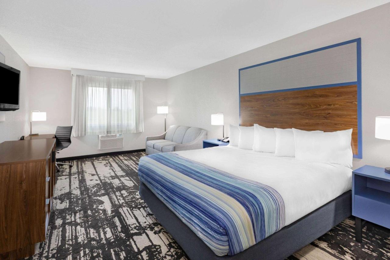 Americinn By Wyndham Pella Ngoại thất bức ảnh