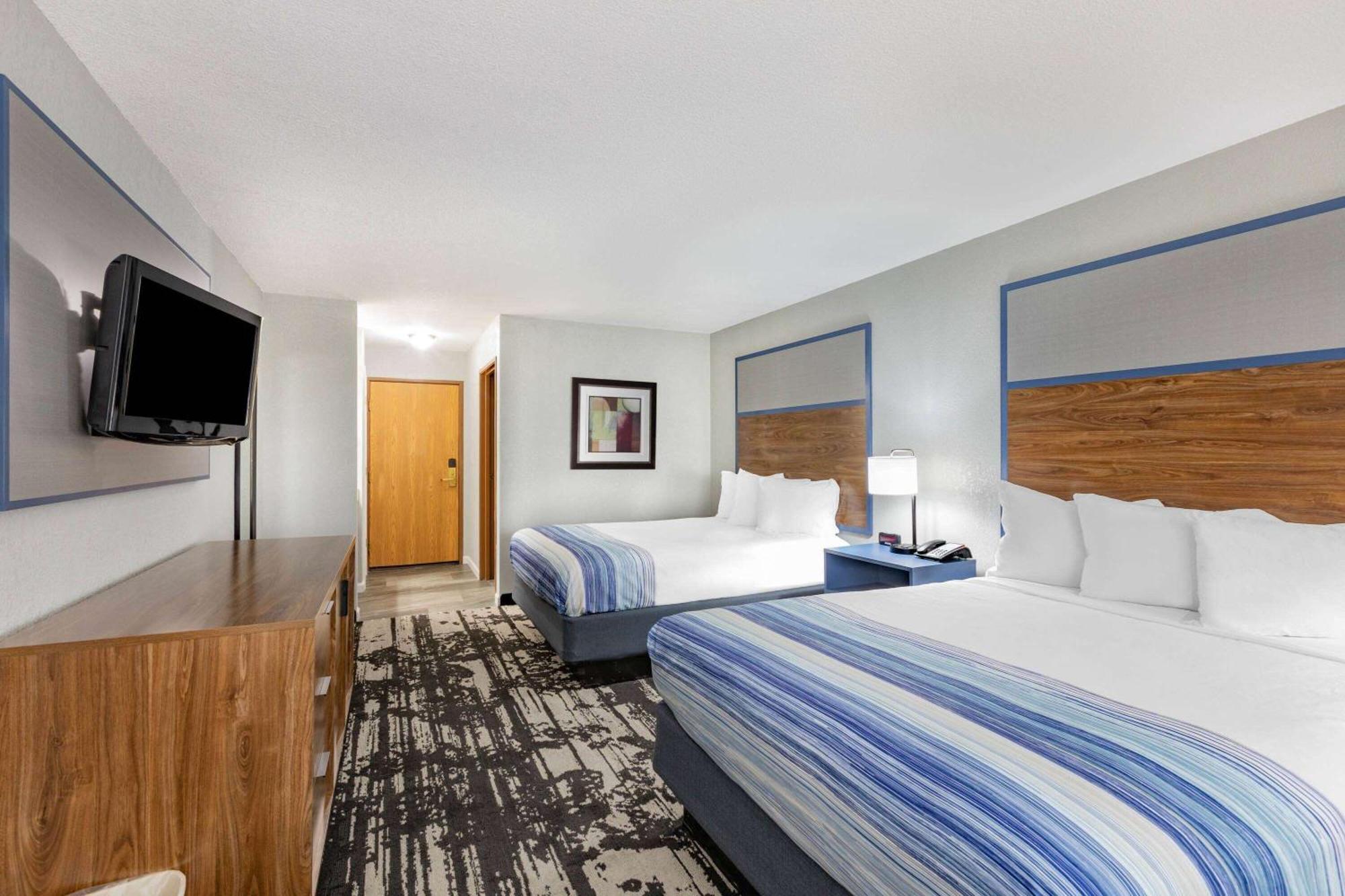 Americinn By Wyndham Pella Ngoại thất bức ảnh