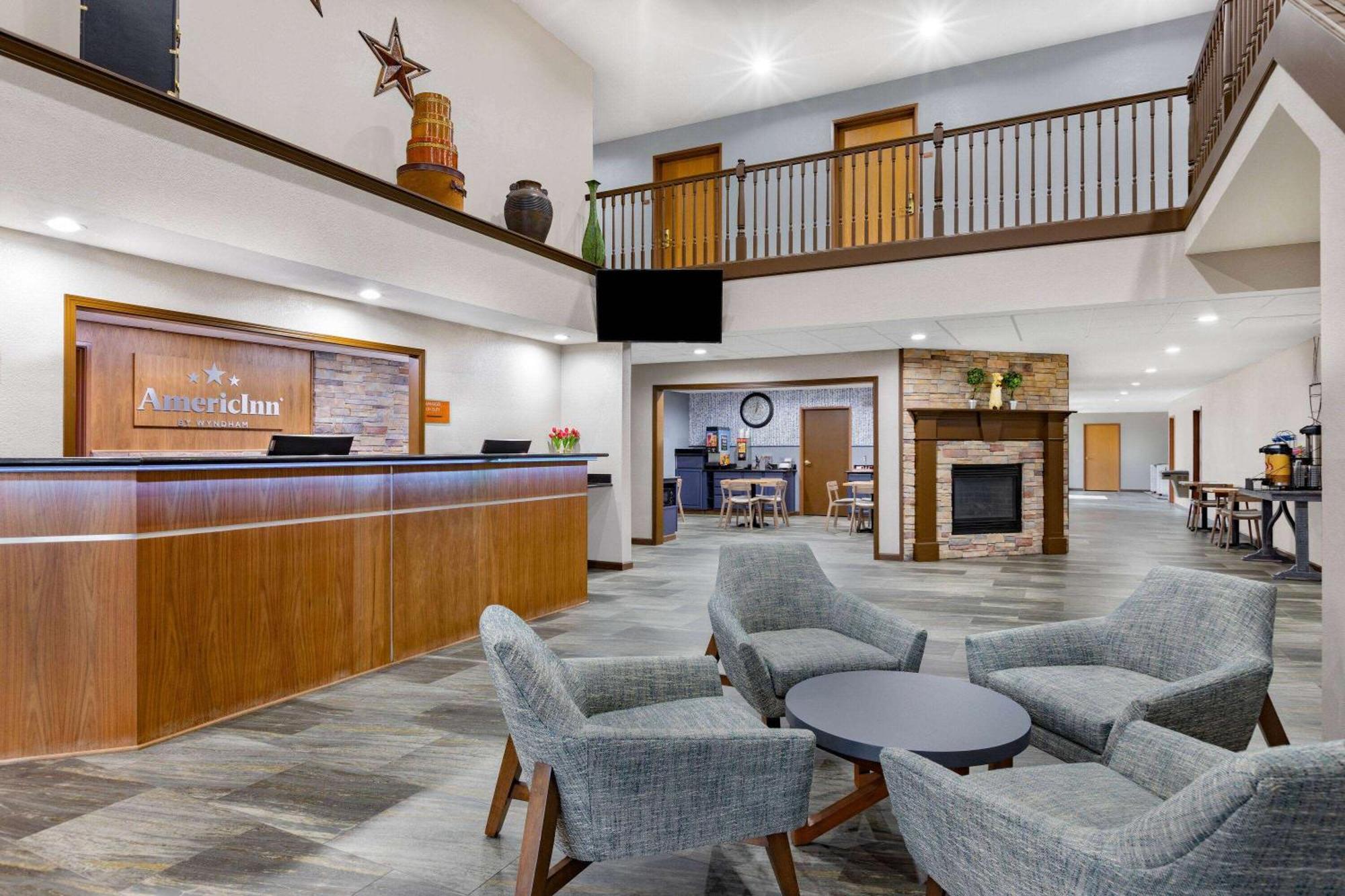 Americinn By Wyndham Pella Ngoại thất bức ảnh